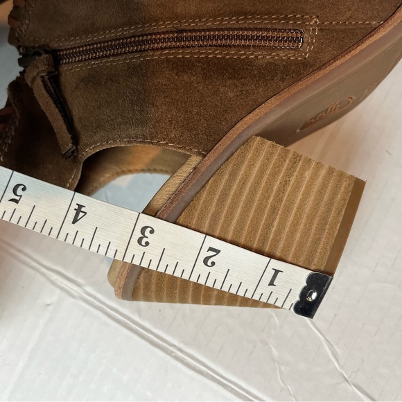 Sofft Sz 10M Suede Leather Peep Toe Block Heel Sandals Brown Boho Ankle Booties - Picture 10 of 10